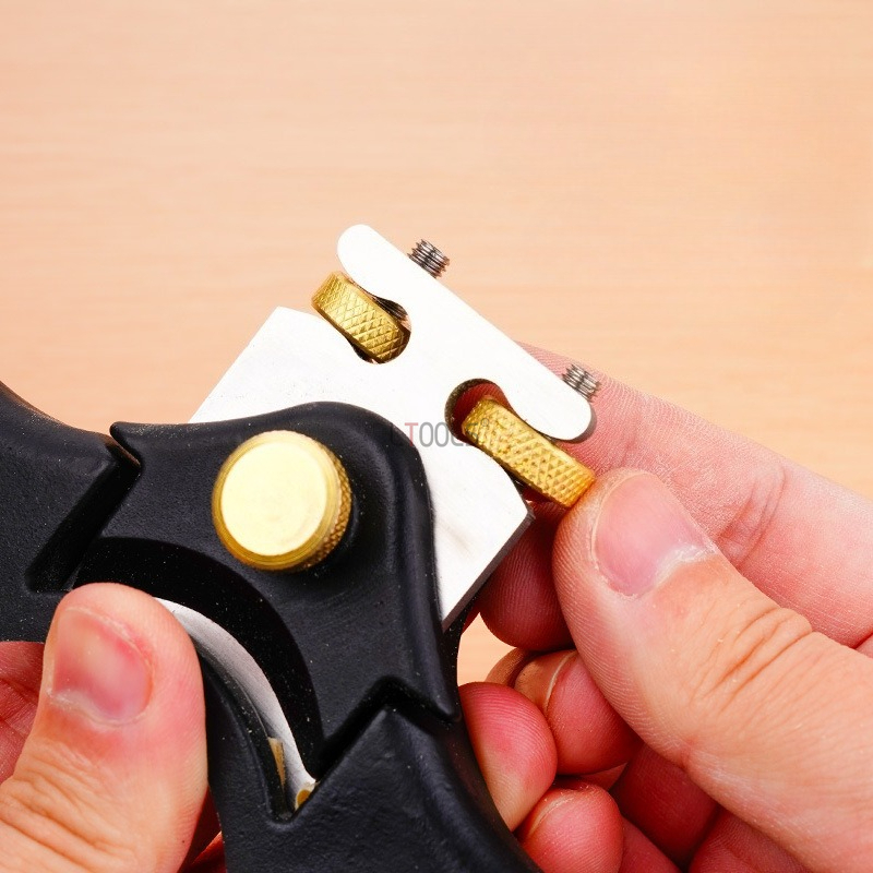 Mini pialla a due mani regolab - Drawknife Blade recensione e prezzo